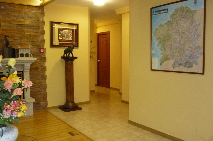 Imagen de los interiores del Hotel Hotel Francisco Javier. Foto 12