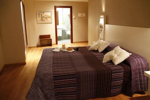 Imagen general del Hotel Hotel Fuente El Cura. Foto 10