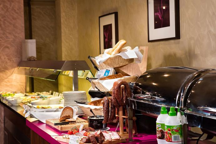 Imagen del bar/restaurante del Hotel Hotel Galicya. Foto 3