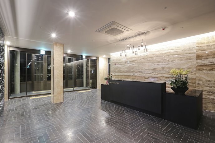 Imagen del bar/restaurante del Hotel Hotel Gallery. Foto 2