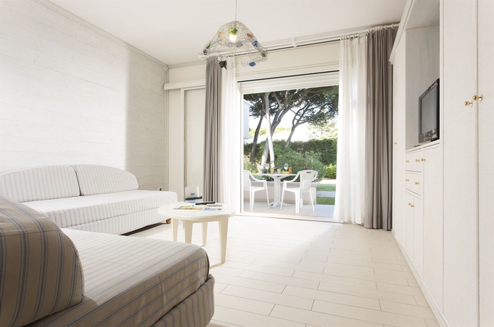 Imagen de los interiores del Hotel Hotel Gallia. Foto 8