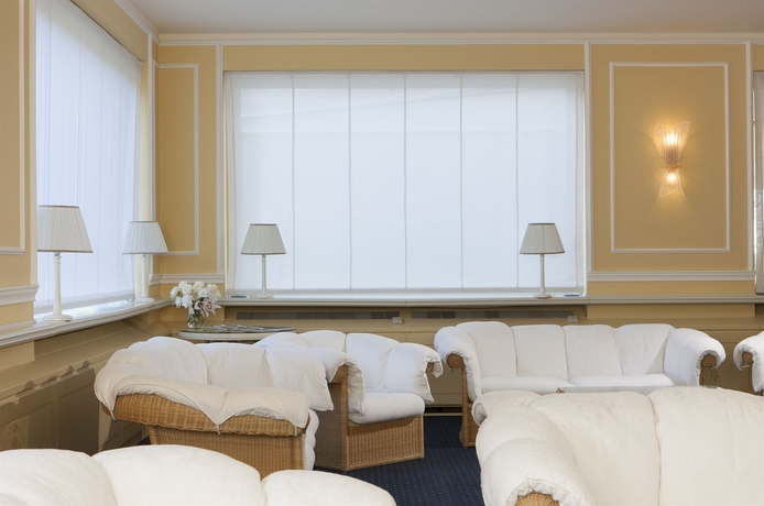 Imagen de los interiores del Hotel Hotel Gallia. Foto 10