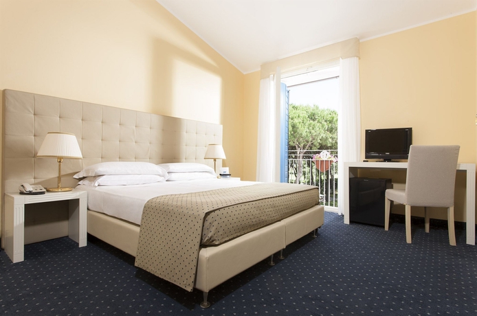 Imagen de la habitación del Hotel Hotel Gallia. Foto 4