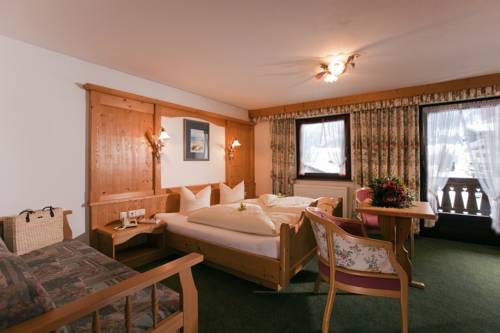 Imagen general del Hotel Hotel Garni Alpenrose. Foto 11