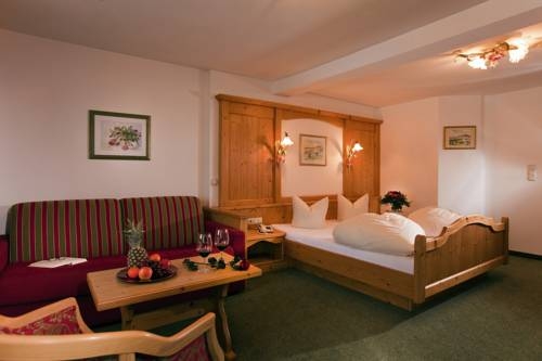 Imagen general del Hotel Hotel Garni Alpenrose. Foto 14