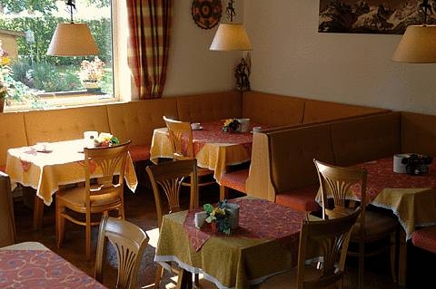 Imagen general del Hotel Hotel Garni Entstrasser. Foto 6