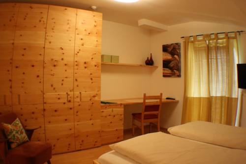 Imagen general del Hotel Hotel Garni L&auml;rchenhof. Foto 36