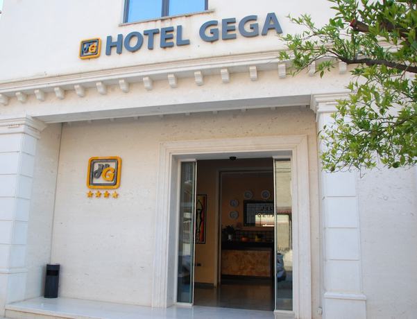 Imagen general del Hotel Hotel Gega. Foto 1