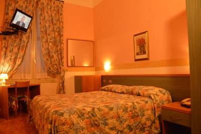 Imagen de la habitación del Hotel Hotel Genova. Foto 3