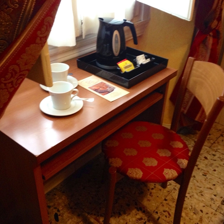 Imagen de la habitación del Hotel Hotel Giappone. Foto 12