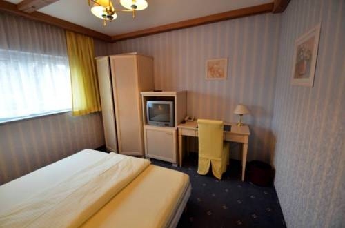 Imagen general del Hotel Hotel Gleiss. Foto 16