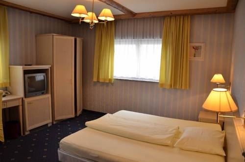 Imagen general del Hotel Hotel Gleiss. Foto 62