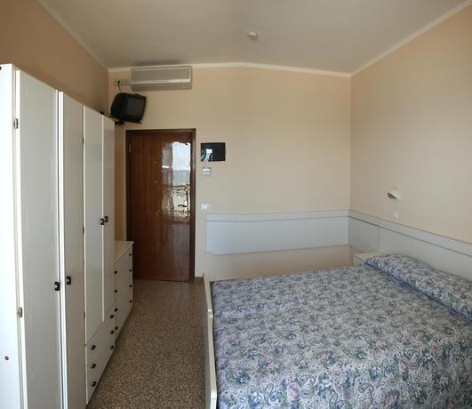 Imagen de la habitación del Hotel Hotel Globus. Foto 3