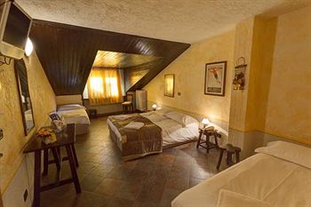 Imagen de la habitación del Hotel Hotel Gran Trun. Foto 12