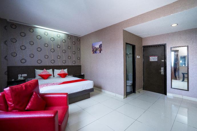Imagen de la habitación del Hotel Hotel Grand Kartika. Foto 9