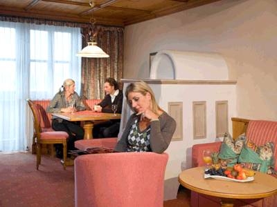 Imagen general del Hotel Hotel Gr&uuml;nauerhof. Foto 8