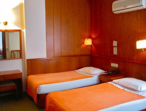 Imagen general del Hotel Hotel Guleryuz. Foto 10