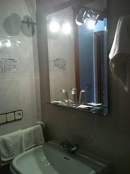 Imagen de la habitación del Hotel Hotel Herasu. Foto 4