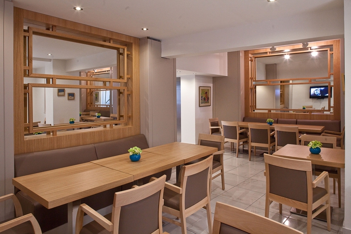 Imagen del bar/restaurante del Hotel Hotel Hermes. Foto 7