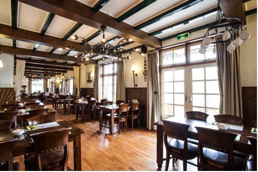 Imagen del bar/restaurante del Hotel Hotel Het Rijswijkschehuis. Foto 2