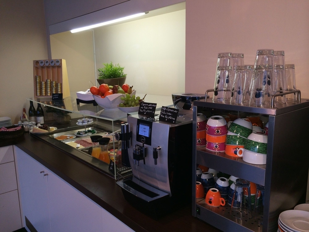 Imagen del bar/restaurante del Hotel Hotel Hofmann. Foto 5