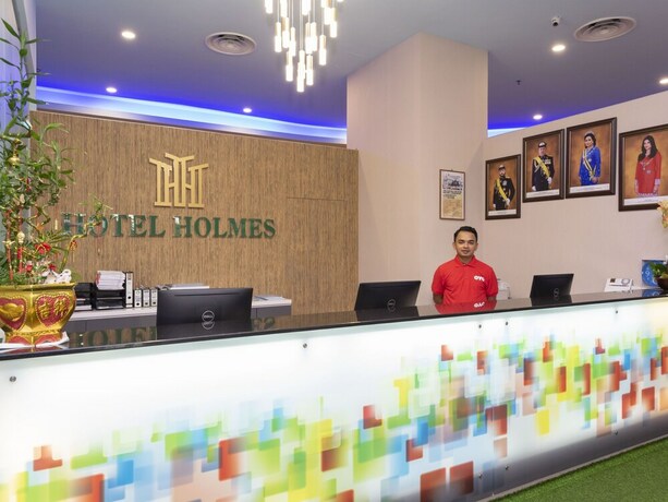Imagen de los interiores del Hotel Hotel Holmes GP. Foto 19