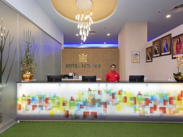 Imagen de los interiores del Hotel Hotel Holmes GP. Foto 20