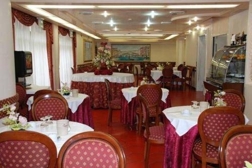 Imagen general del Hotel Hotel Il Burchiello. Foto 3