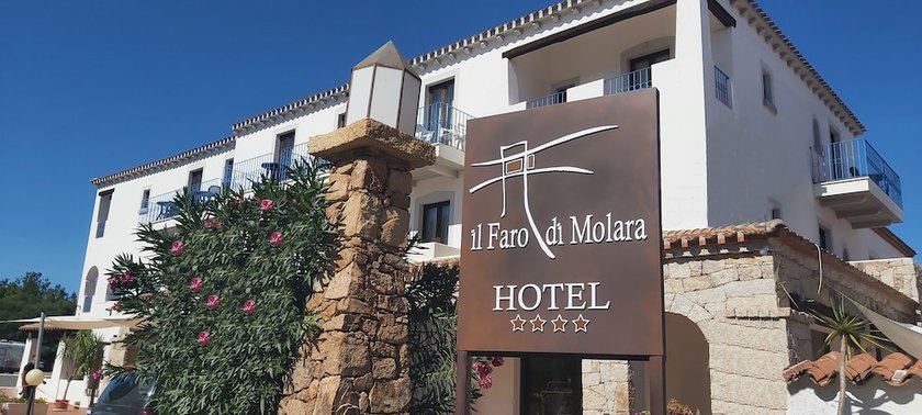 Imagen general del Hotel Hotel Il Faro di Molara. Foto 1