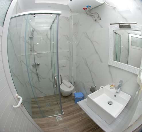 Imagen de la habitación del Hotel Hotel Iliria. Foto 12