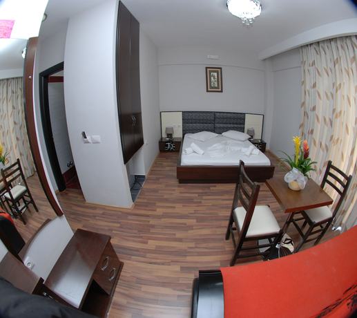 Imagen de la habitación del Hotel Hotel Iliria. Foto 18