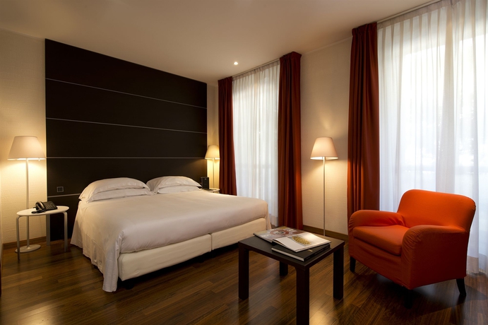 Imagen general del Hotel Hotel Indigo Turin. Foto 1