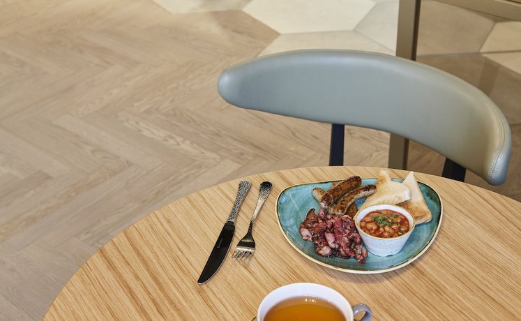 Imagen del bar/restaurante del Hotel Hotel Indigo Vienna – Naschmarkt, an IHG Hotel. Foto 13