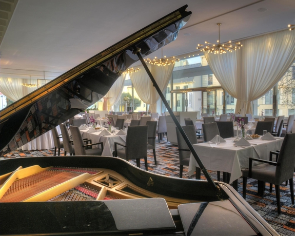 Imagen del bar/restaurante del Hotel Hotel International Brno. Foto 5