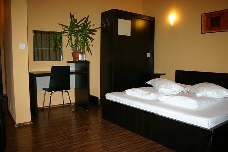 Imagen de la habitación del Hotel Hotel Iq Timisoara. Foto 2
