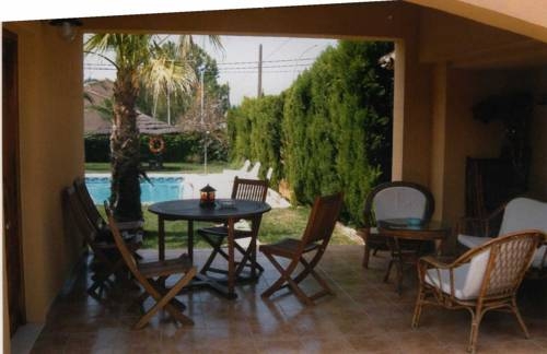 Imagen del bar/restaurante del Hotel Hotel Iris, Eliana. Foto 5