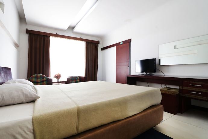 Imagen de la habitación del Hotel Hotel Istana Bandung. Foto 2