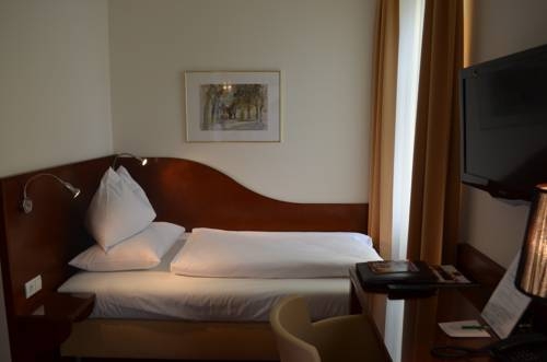 Imagen general del Hotel Hotel Jäger. Foto 5