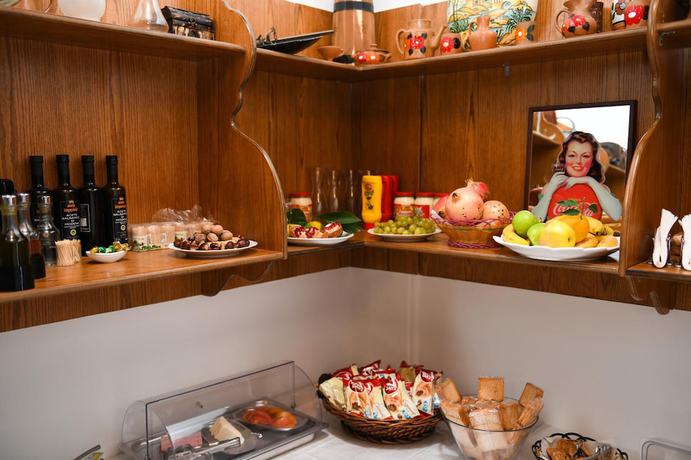 Imagen del bar/restaurante del Hotel Hotel Kaceli. Foto 6