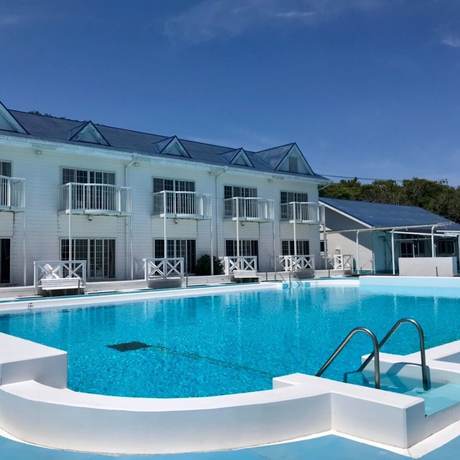 Imagen de la piscina del Hotel Hotel Kailani. Foto 9