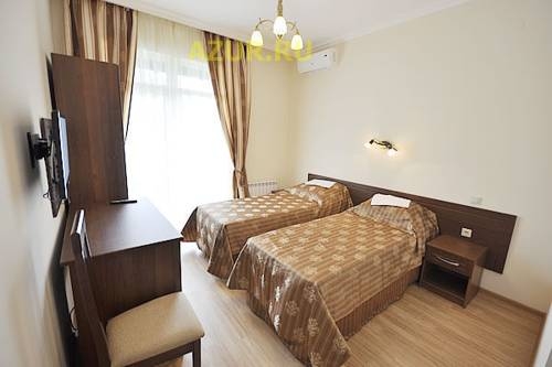 Imagen general del Hotel Hotel Kamelot. Foto 3