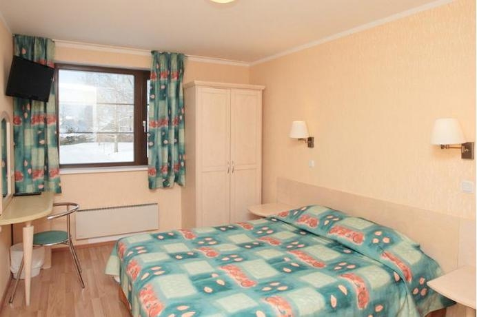 Imagen de la habitación del Hotel Hotel Karupesa. Foto 3