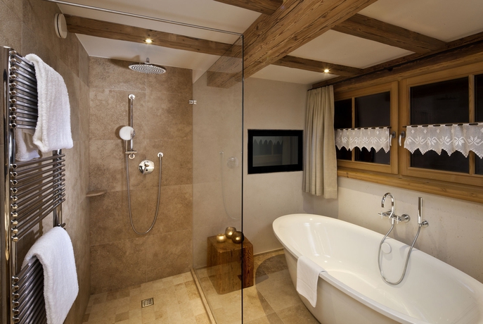 Imagen general del Hotel Hotel Kitzhof Mountain Design Resort. Foto 2