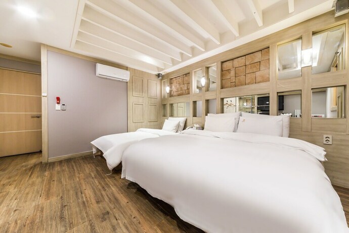 Imagen de la habitación del Hotel Hotel Kobos. Foto 10