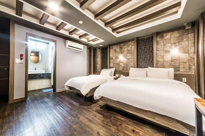 Imagen de la habitación del Hotel Hotel Kobos. Foto 12