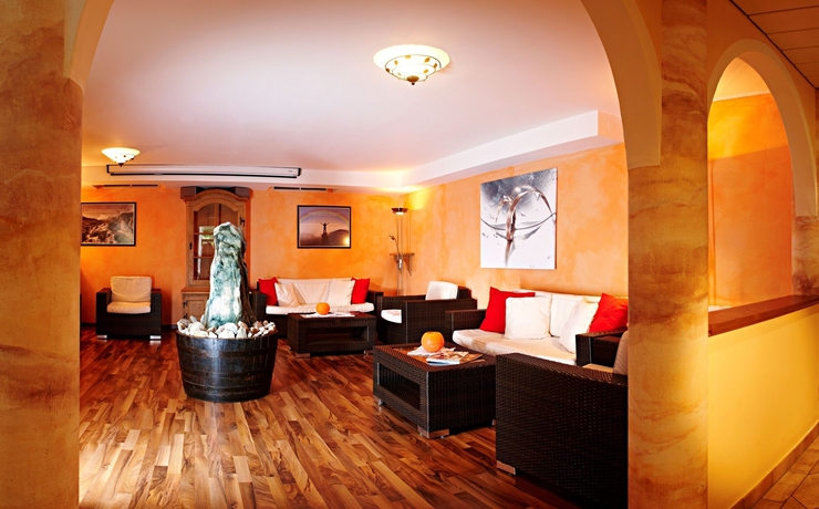 Imagen de la piscina del Hotel Hotel Kristall. Foto 16