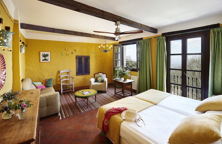 Imagen de la habitación del Hotel Hotel La Fructuosa. Foto 11