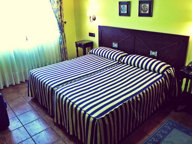 Imagen de la habitación del Hotel Hotel La Posada del Rey. Foto 7