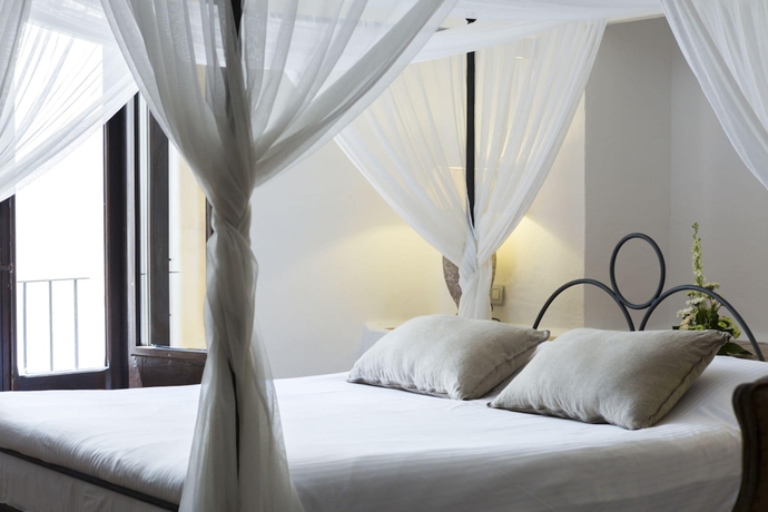 Imagen de la habitación del Hotel Hotel La Torre Del Canonigo - Small Luxury Hotels. Foto 4