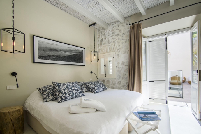 Imagen de la habitación del Hotel Hotel La Torre Del Canonigo - Small Luxury Hotels. Foto 13